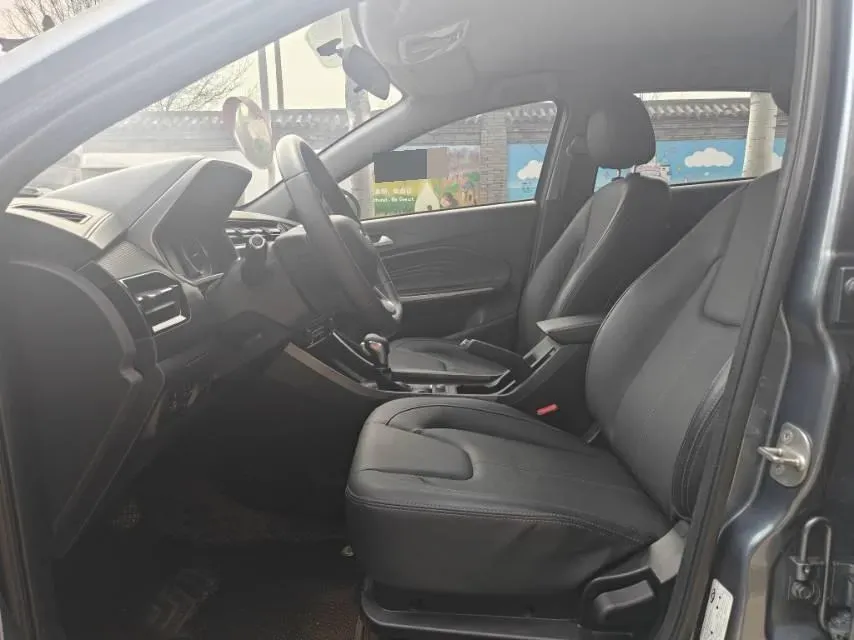 2021 Chery Tiggo 3x 1.5L 116HP L4 CVT,autocango,china used car exporter,china ev exporter,chinese used car exporter,chinese used ev exporter