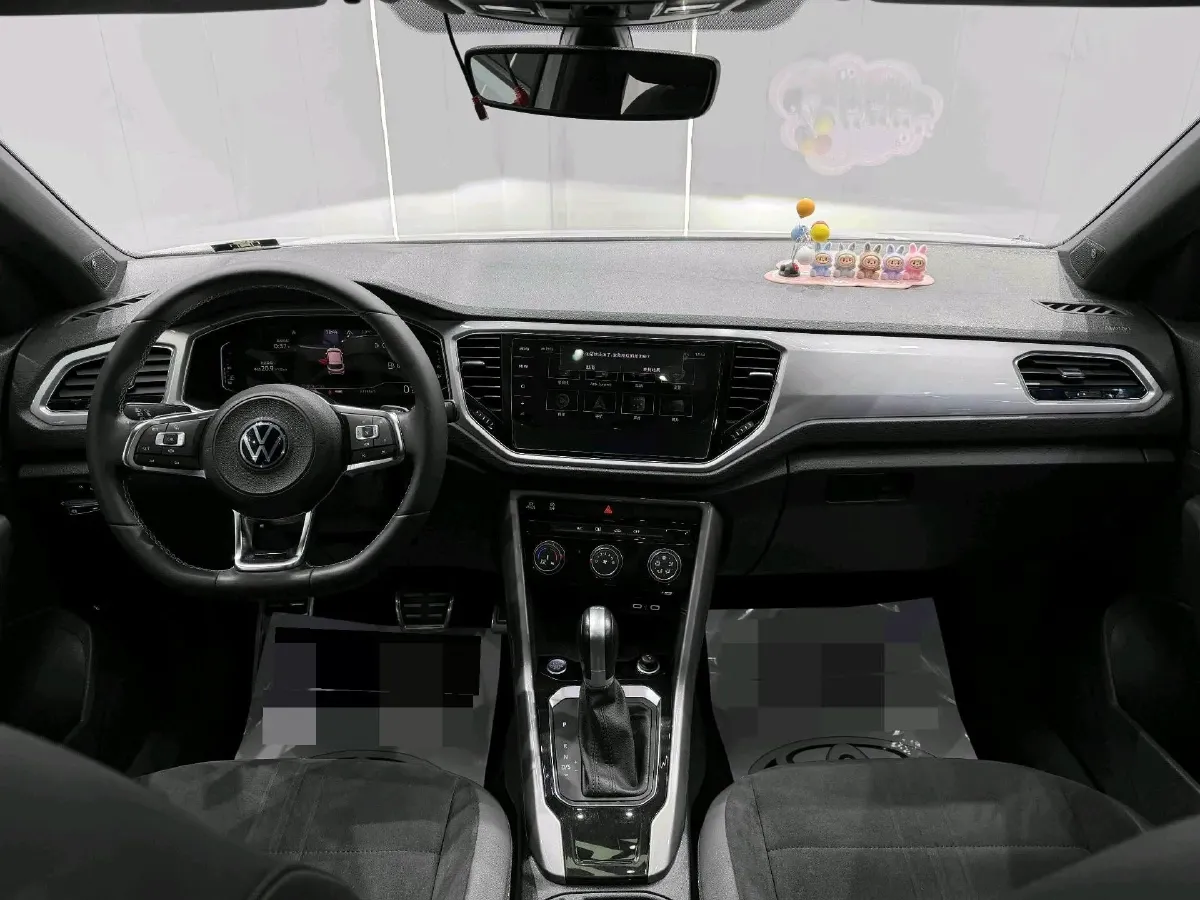 2022 Volkswagen T-Roc 1.4T 150HP L4 7DCT,autocango,china used car exporter,china ev exporter,chinese used car exporter,chinese used ev exporter