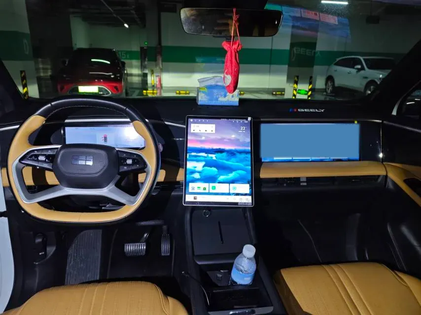 2024 Geely Galaxy L7 1.5T 163HP L4 3DHT PHEV 18.7KWH,autocango,china used car exporter,china ev exporter,chinese used car exporter,chinese used ev exporter