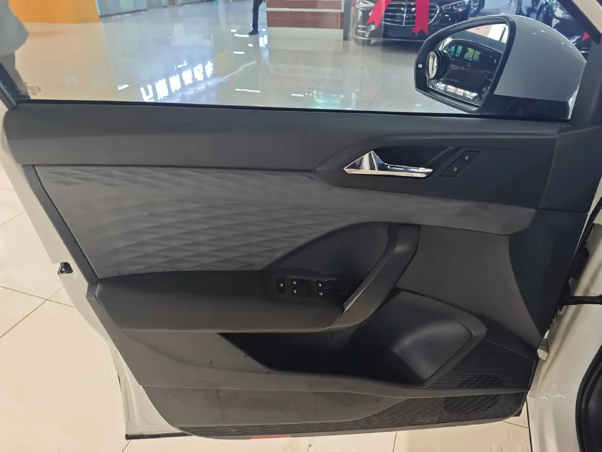 2021 Volkswagen Tharu 1.4T 150HP L4 7DCT,autocango,china used car exporter,china ev exporter,chinese used car exporter,chinese used ev exporter