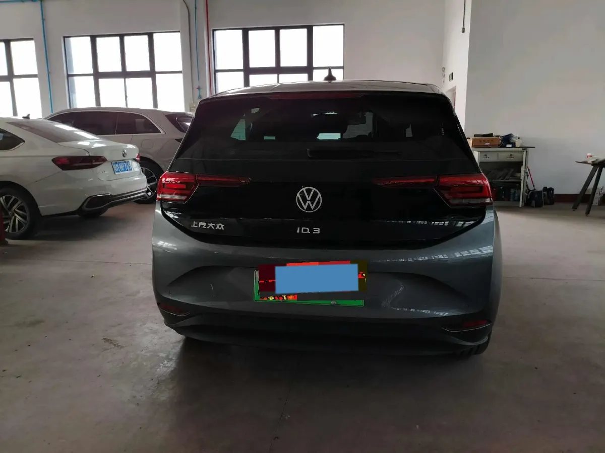 2024 Volkswagen ID.3 BEV 52.8KWH,autocango,china used car exporter,china ev exporter,chinese used car exporter,chinese used ev exporter