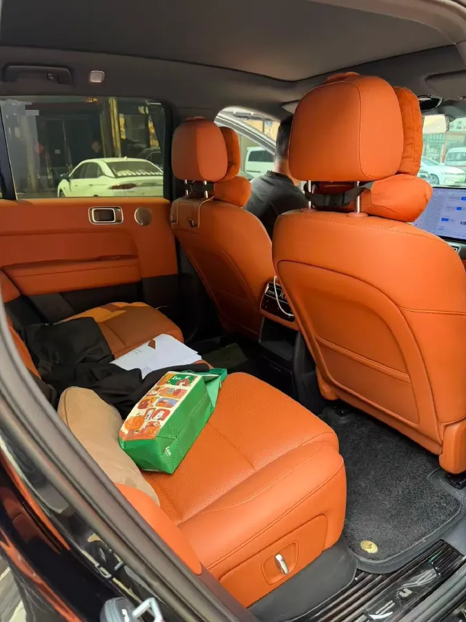 2024 Li L6 Range Extended 154HP L4 REEV 36.8KWH,autocango,china used car exporter,china ev exporter,chinese used car exporter,chinese used ev exporter