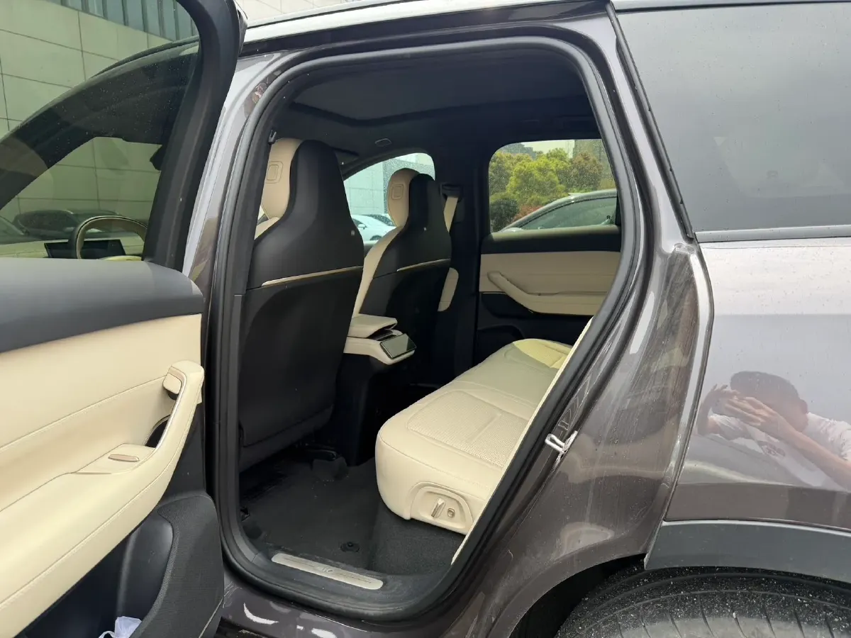 2023 NIO ES6 BEV 75KWH,autocango,china used car exporter,china ev exporter,chinese used car exporter,chinese used ev exporter