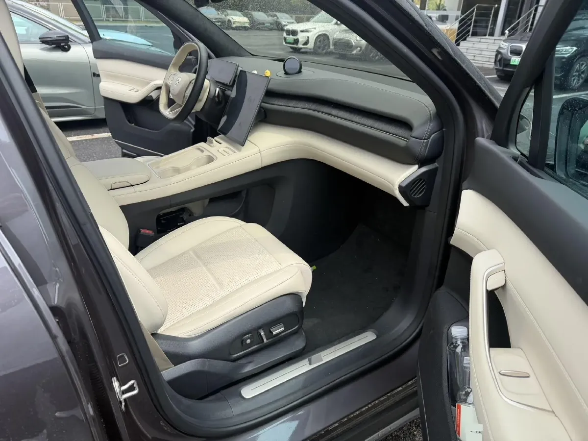 2023 NIO ES6 BEV 75KWH,autocango,china used car exporter,china ev exporter,chinese used car exporter,chinese used ev exporter