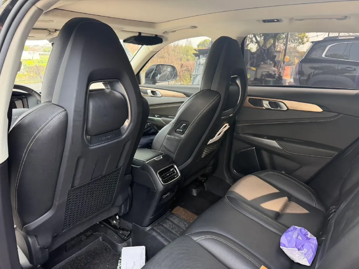 2019 LYNK&CO 01 2.0T 190HP L4 6AT,autocango,china used car exporter,china ev exporter,chinese used car exporter,chinese used ev exporter