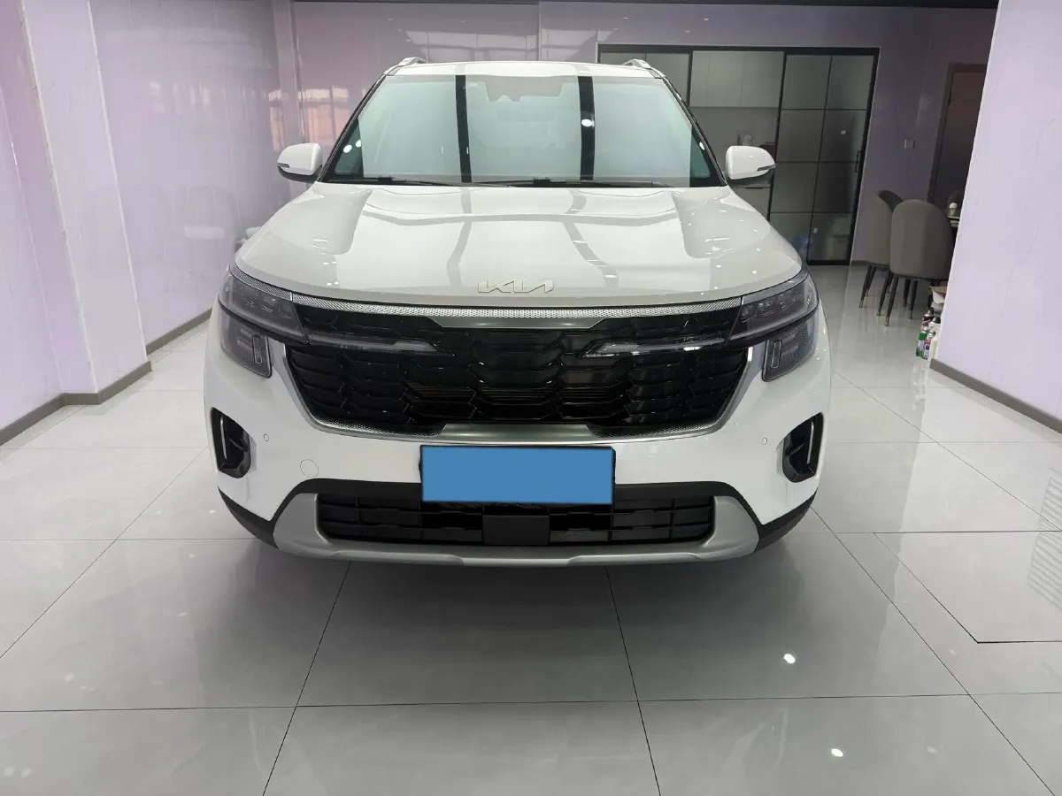 2023 Kia Seltos 1.5L 115HP L4 CVT,autocango,china used car exporter,china ev exporter,chinese used car exporter,chinese used ev exporter