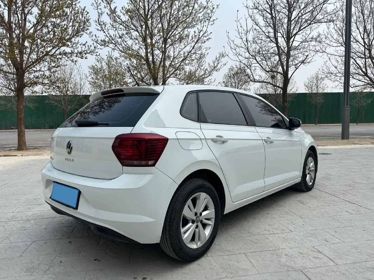 2023 Volkswagen Polo 1.5L 110HP L4 6AT,autocango,china used car exporter,china ev exporter,chinese used car exporter,chinese used ev exporter