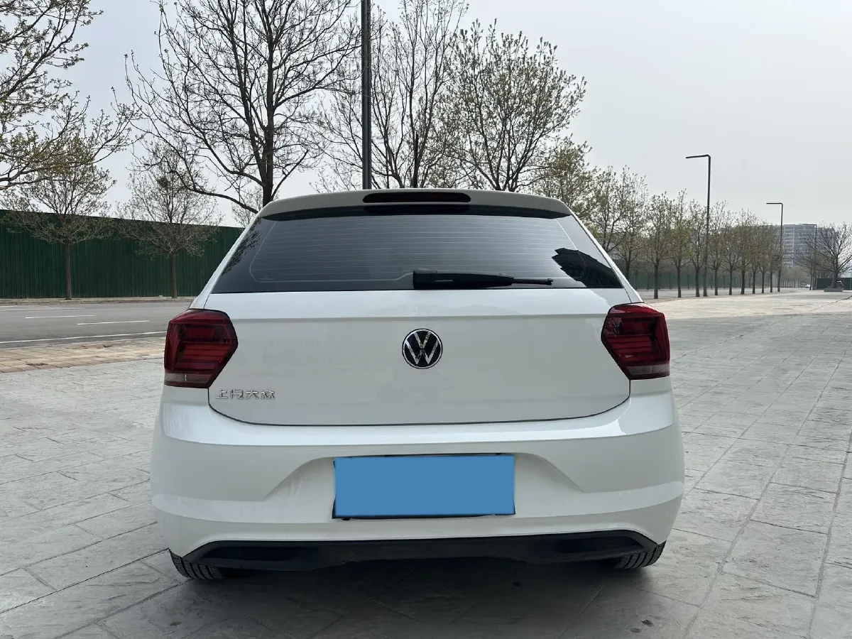 2023 Volkswagen Polo 1.5L 110HP L4 6AT,autocango,china used car exporter,china ev exporter,chinese used car exporter,chinese used ev exporter