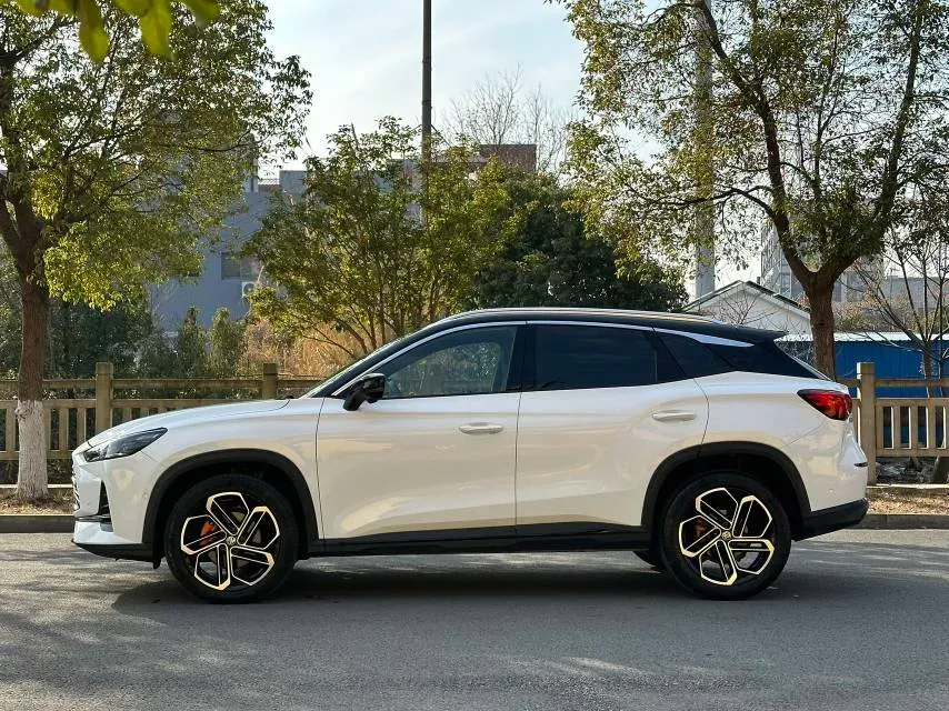 2022 MG ONE 1.5T 181HP L4 CVT,autocango,china used car exporter,china ev exporter,chinese used car exporter,chinese used ev exporter