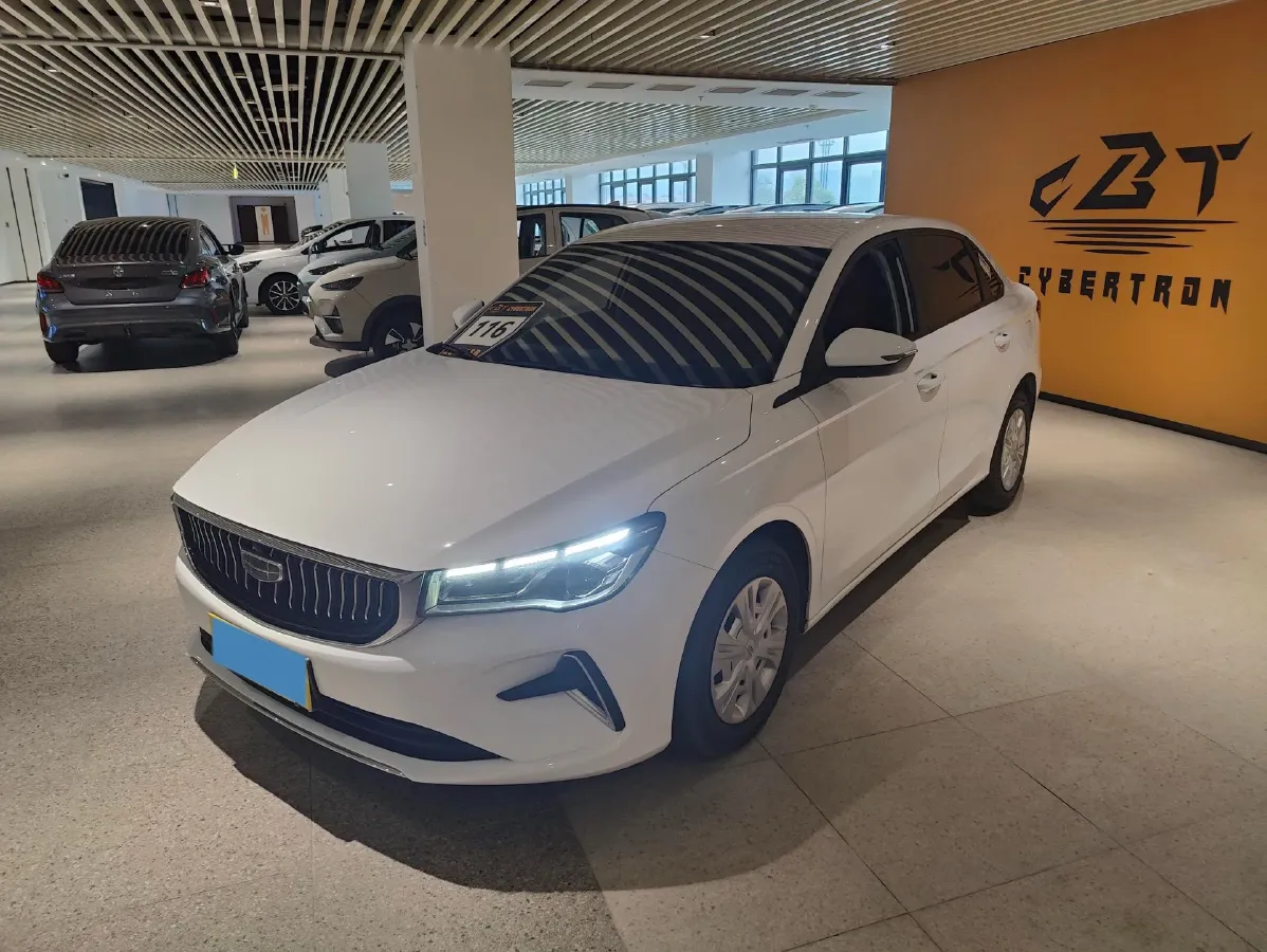 2022 Geely Emgrand 1.5L 114HP L4 5MT,autocango,china used car exporter,china ev exporter,chinese used car exporter,chinese used ev exporter