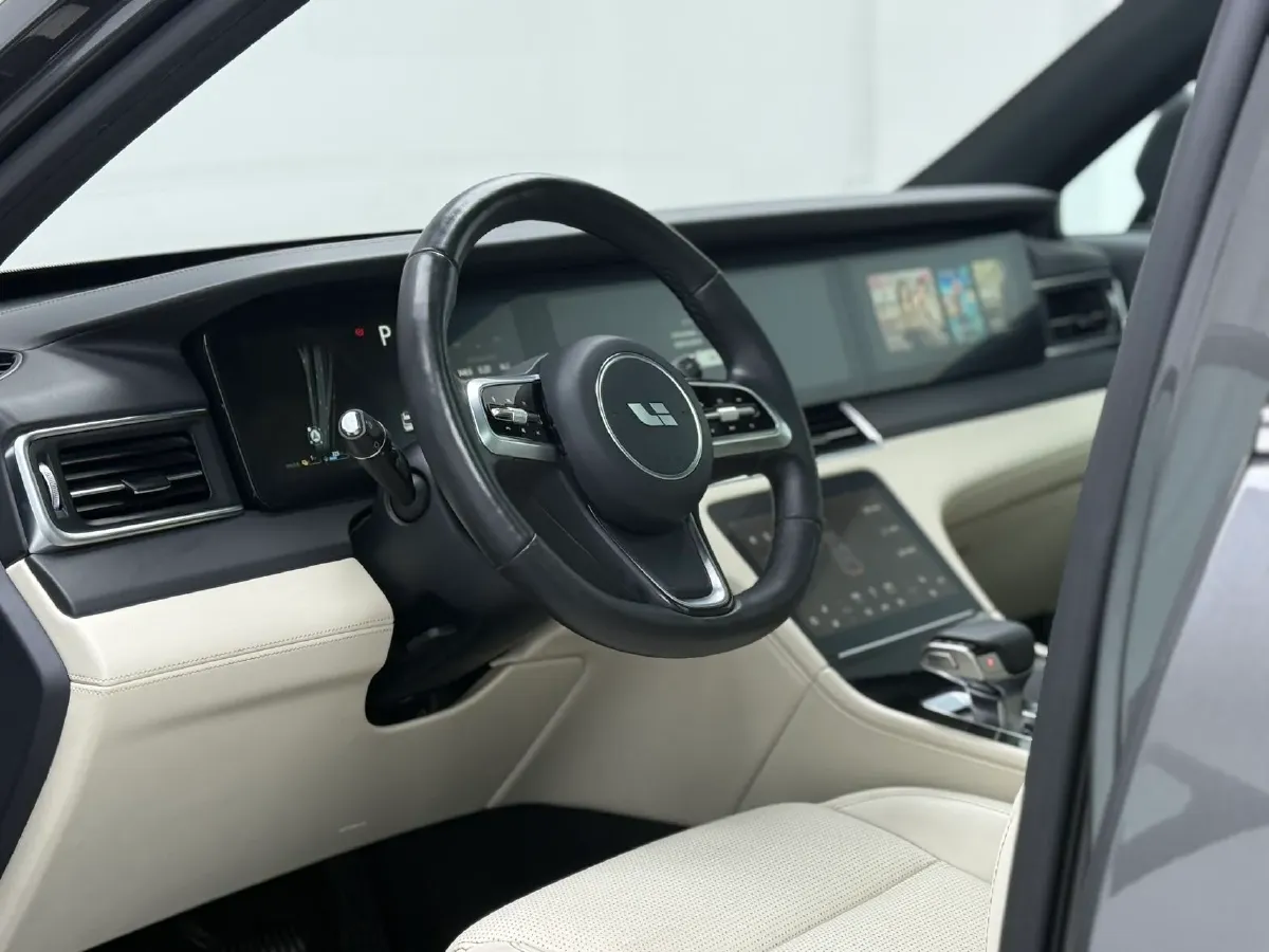 2021 Li ONE Range Extended 131HP REEV 40.5KWH,autocango,china used car exporter,china ev exporter,chinese used car exporter,chinese used ev exporter