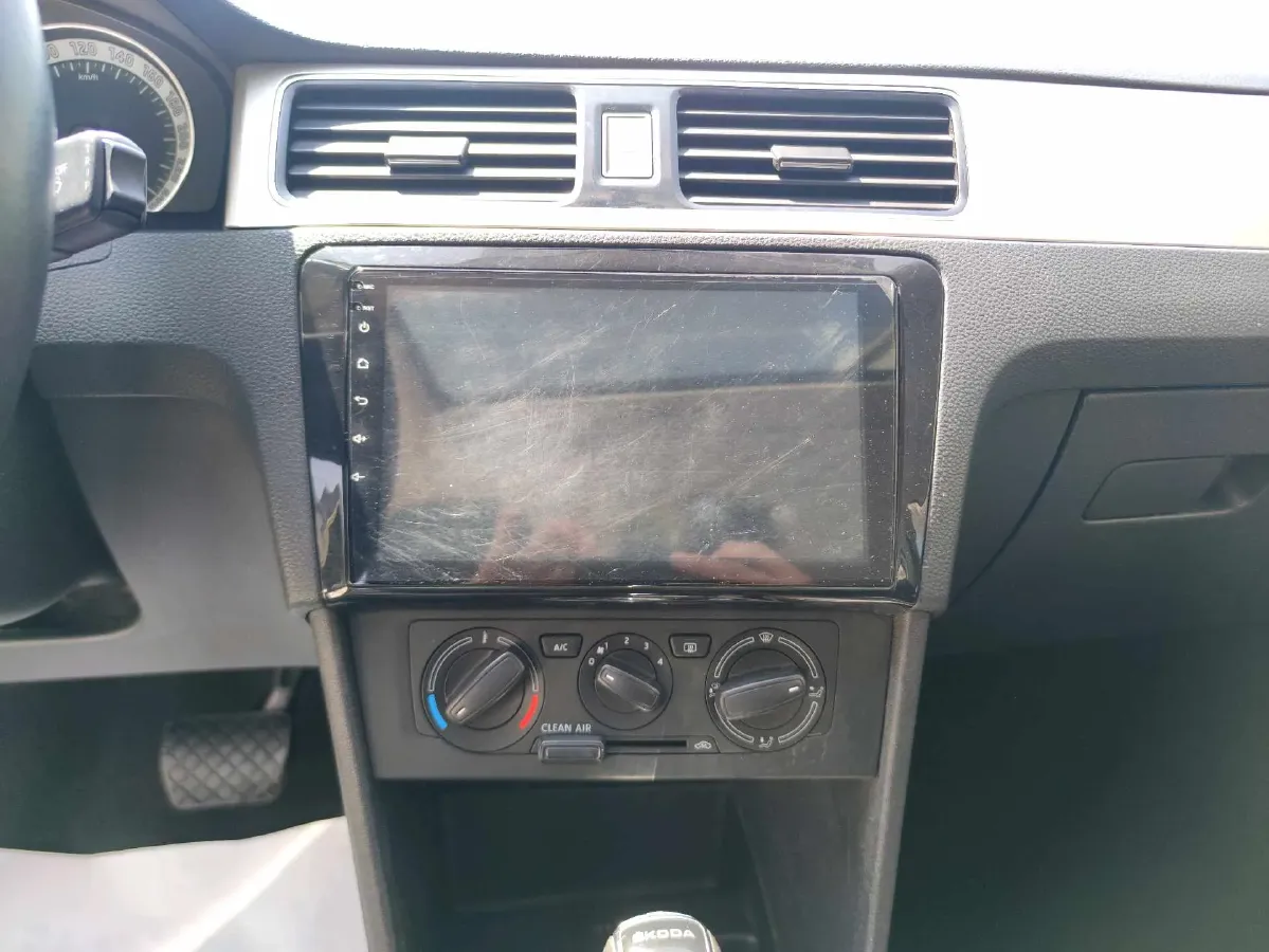 2019 SWM G01 1.5T 156HP L4 6AT,autocango,china used car exporter,china ev exporter,chinese used car exporter,chinese used ev exporter