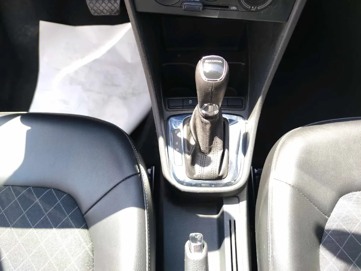 2019 SWM G01 1.5T 156HP L4 6AT,autocango,china used car exporter,china ev exporter,chinese used car exporter,chinese used ev exporter