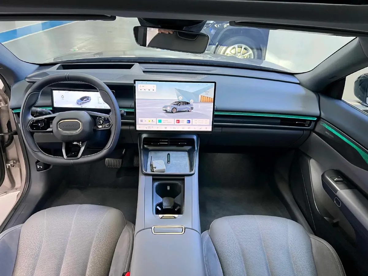 2024 LYNK&CO 01 2.0T 254HP L4 8AT,autocango,china used car exporter,china ev exporter,chinese used car exporter,chinese used ev exporter