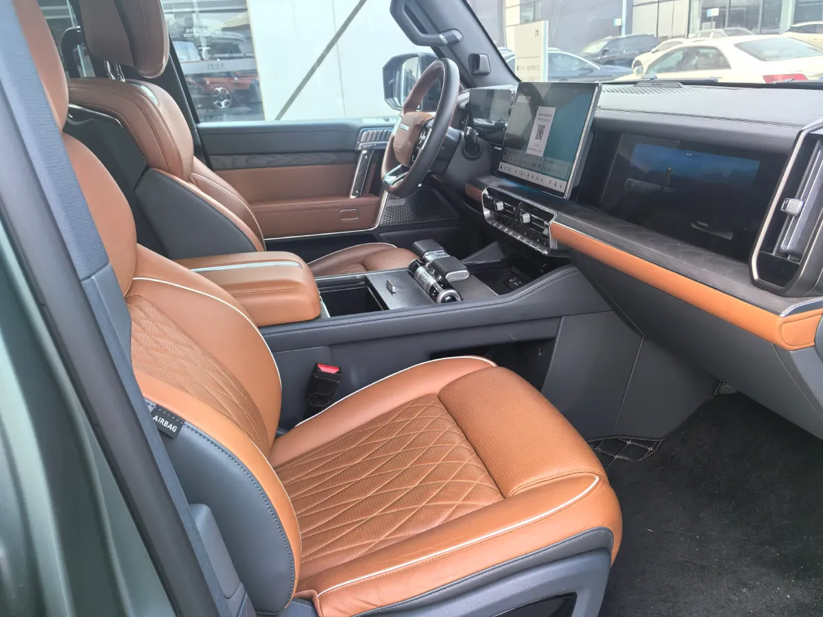 2023 M Hero 917 REEV 65.8KWH,autocango,china used car exporter,china ev exporter,chinese used car exporter,chinese used ev exporter