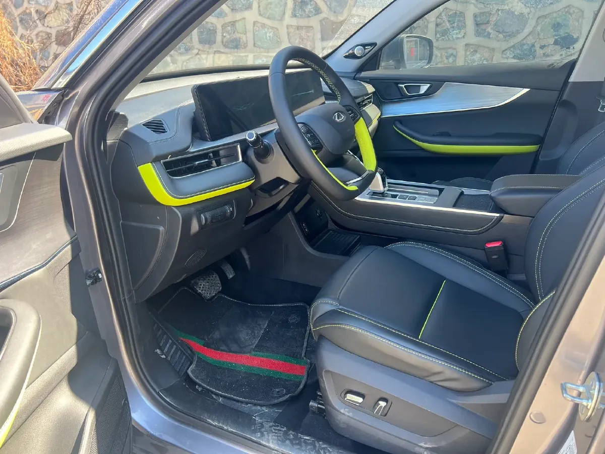 2022 Chery Tiggo 7 Plus 1.5T 156HP L4 CVT,autocango,china used car exporter,china ev exporter,chinese used car exporter,chinese used ev exporter