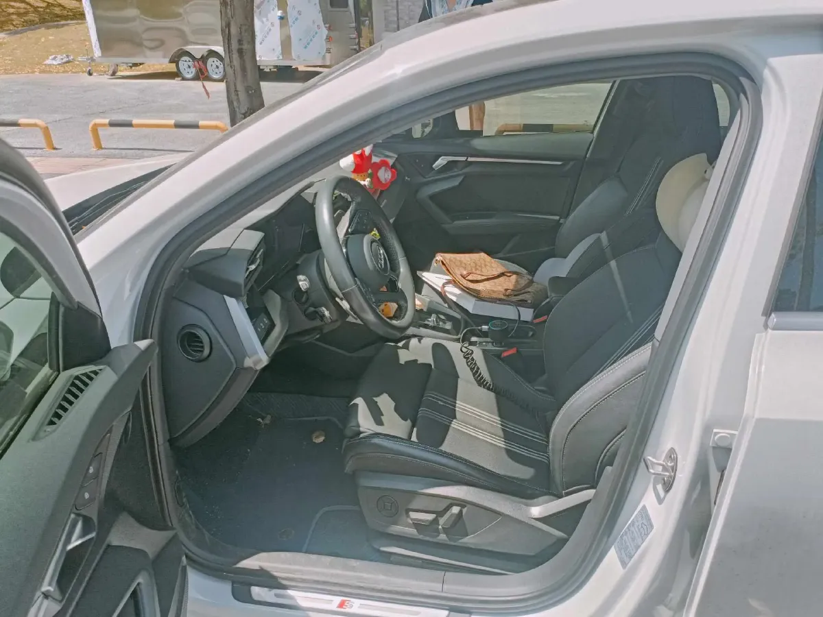 2022 Audi A3 1.4T 150HP L4 7DCT,autocango,china used car exporter,china ev exporter,chinese used car exporter,chinese used ev exporter