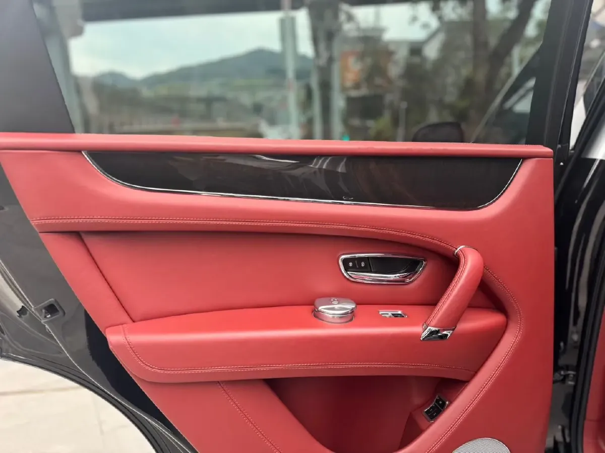 2017 Lamborghini Huracán 5.2L 580HP V10 7DCT,autocango,china used car exporter,china ev exporter,chinese used car exporter,chinese used ev exporter