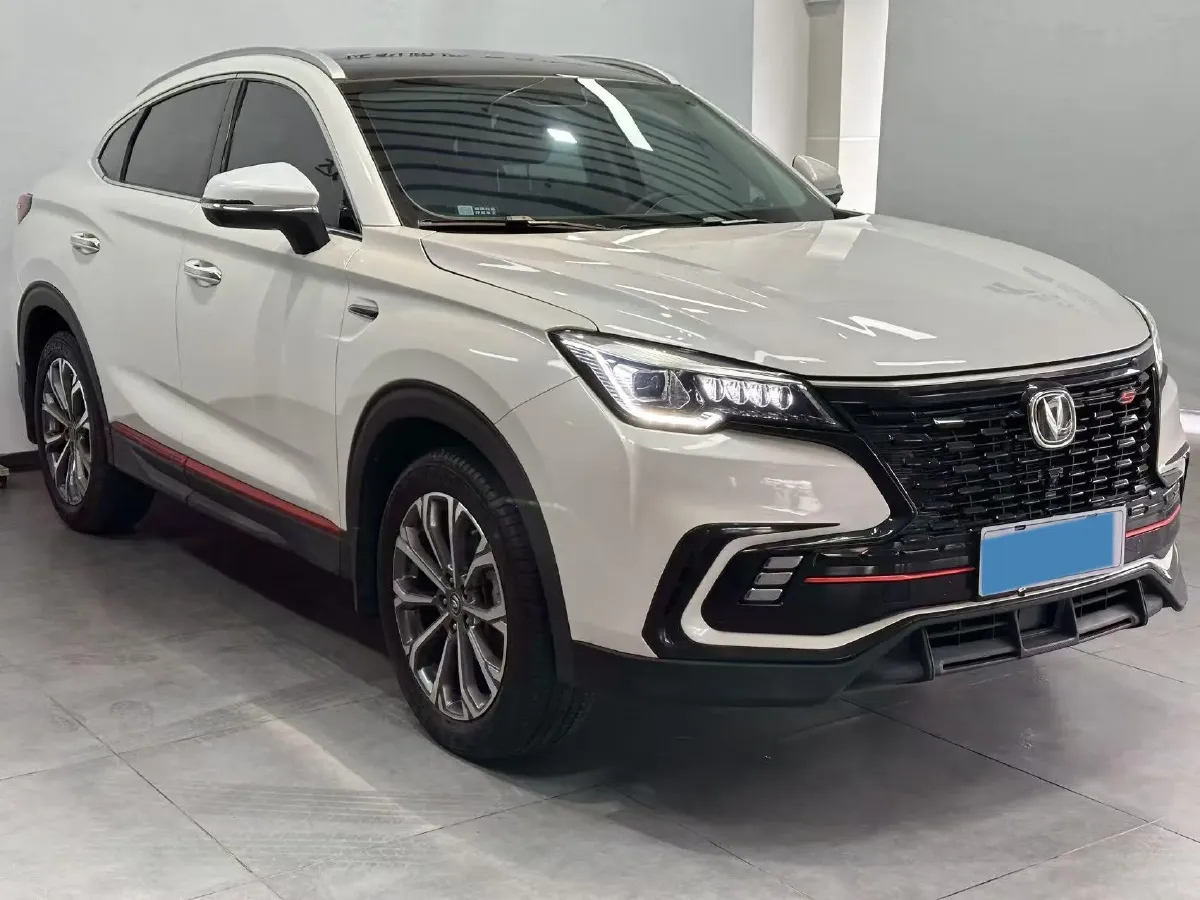 2021 ChangAn CS85 Coupe 1.5T 178HP L4 7DCT,autocango,china used car exporter,china ev exporter,chinese used car exporter,chinese used ev exporter