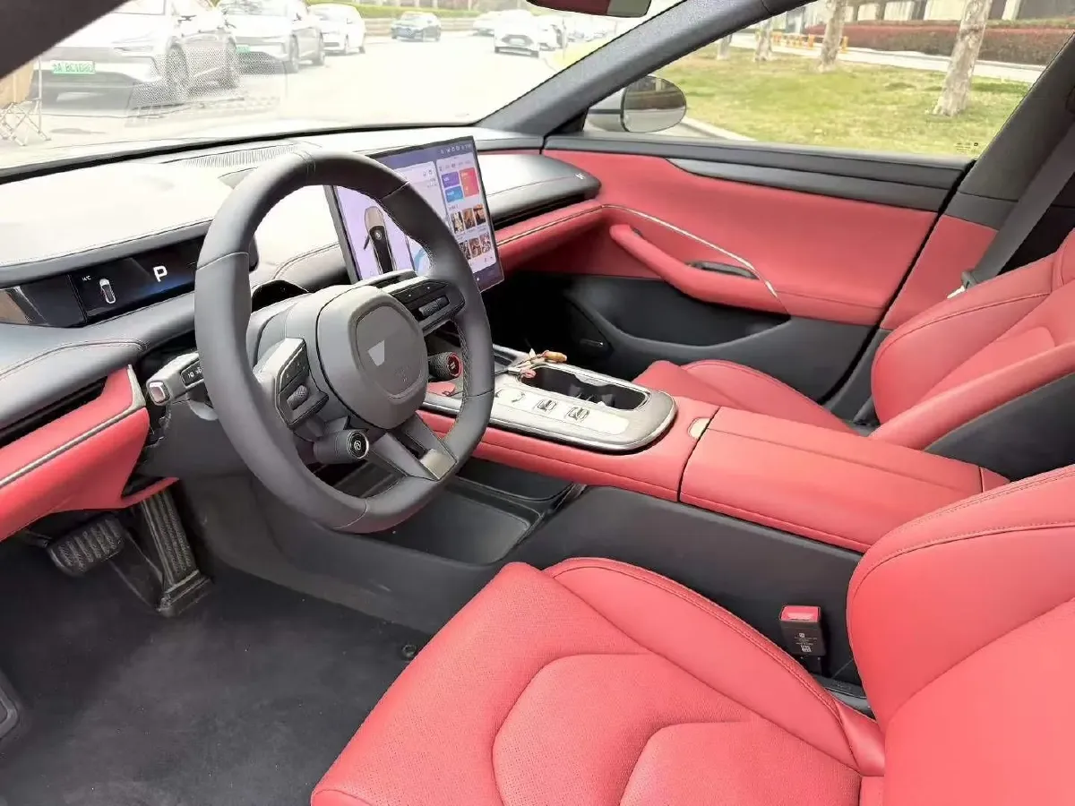 2024 MI SU7 BEV 73.6KWH,autocango,china used car exporter,china ev exporter,chinese used car exporter,chinese used ev exporter