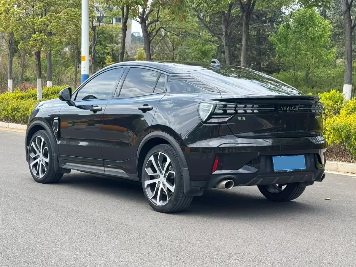 2020 LYNK&CO 05 2.0T 254HP L4 8AT,autocango,china used car exporter,china ev exporter,chinese used car exporter,chinese used ev exporter