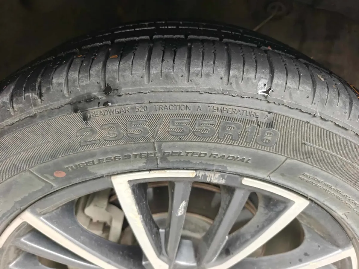 2021 Chery Tiggo 8 Plus 1.6T 197HP L4 7DCT,autocango,china used car exporter,china ev exporter,chinese used car exporter,chinese used ev exporter