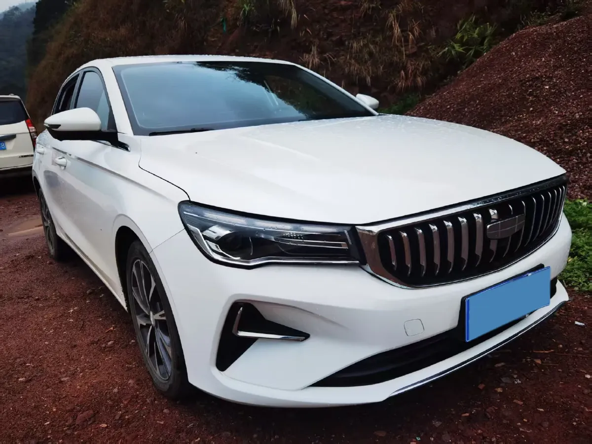 2025 Geely Emgrand 1.5L 127HP L4 CVT,autocango,china used car exporter,china ev exporter,chinese used car exporter,chinese used ev exporter