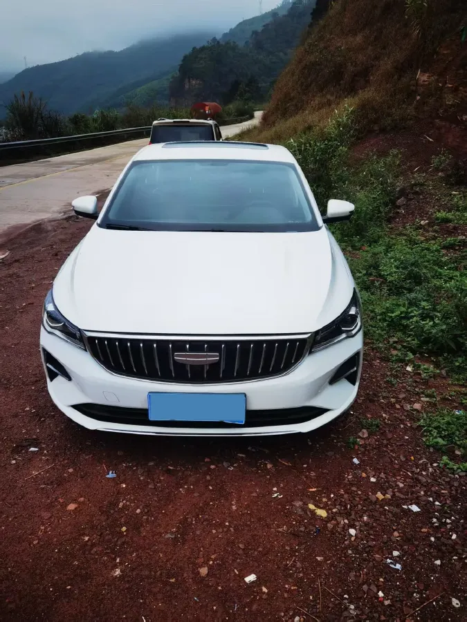 2025 Geely Emgrand 1.5L 127HP L4 CVT,autocango,china used car exporter,china ev exporter,chinese used car exporter,chinese used ev exporter