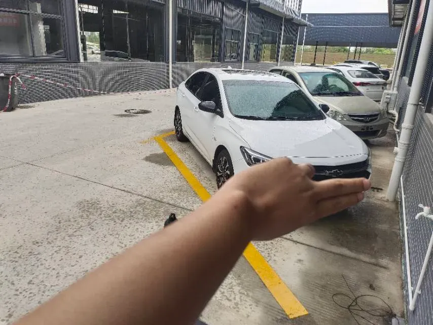 2019 Chevrolet Monza 1.3T 163HP L3 6AT,autocango,china used car exporter,china ev exporter,chinese used car exporter,chinese used ev exporter