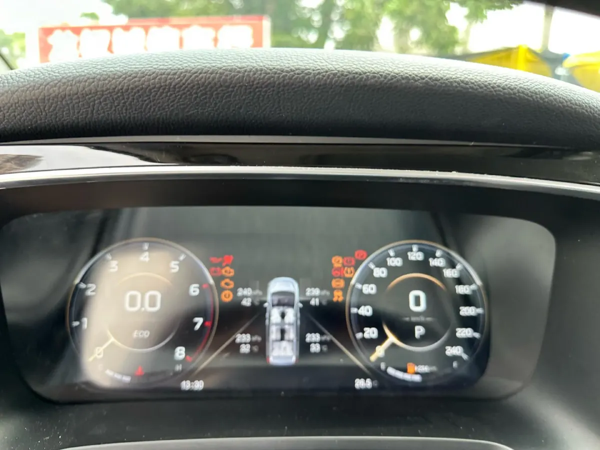 2021 GAC Trumpchi M8 2.0T 252HP L4 8AT,autocango,china used car exporter,china ev exporter,chinese used car exporter,chinese used ev exporter