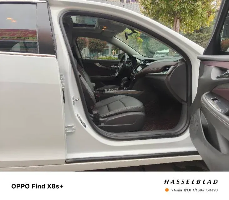 2018 Chevrolet Malibu 1.5T 170HP L4 6AT,autocango,china used car exporter,china ev exporter,chinese used car exporter,chinese used ev exporter