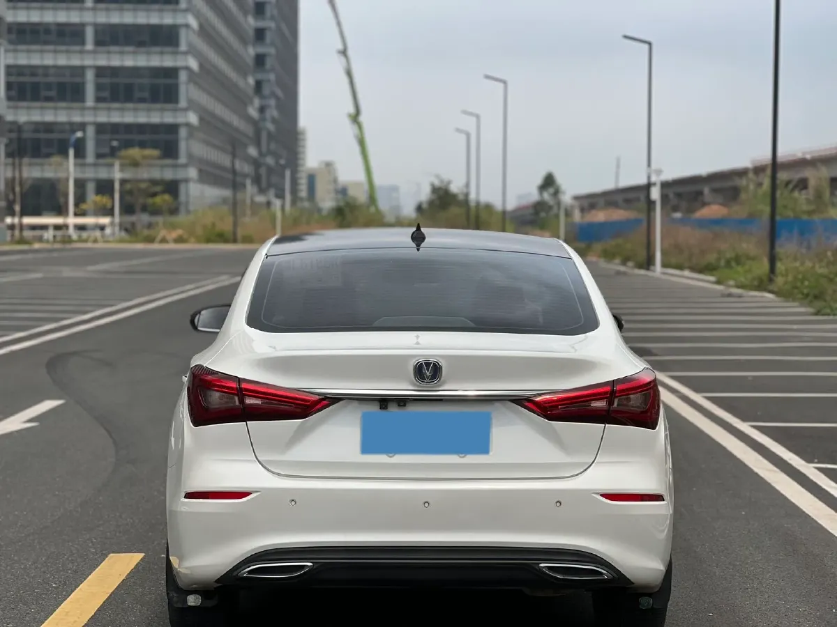 2019 ChangAn Eado 1.4T 158HP L4 7DCT,autocango,china used car exporter,china ev exporter,chinese used car exporter,chinese used ev exporter