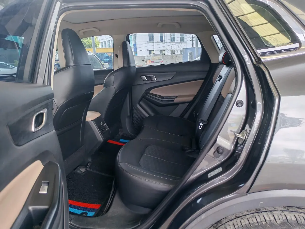 2022 ChangAn CS55 Plus 1.5T 180HP L4 7DCT,autocango,china used car exporter,china ev exporter,chinese used car exporter,chinese used ev exporter