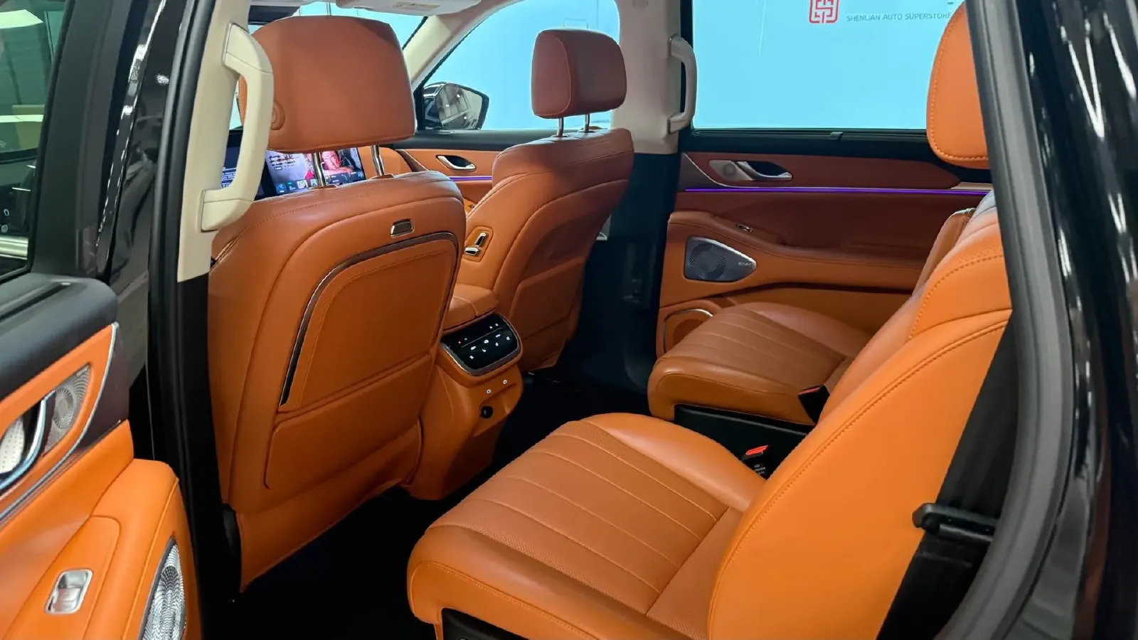 2025 WEY BlueMountain 1.5T 170HP L4 4DHT PHEV 44.5KWH,autocango,china used car exporter,china ev exporter,chinese used car exporter,chinese used ev exporter