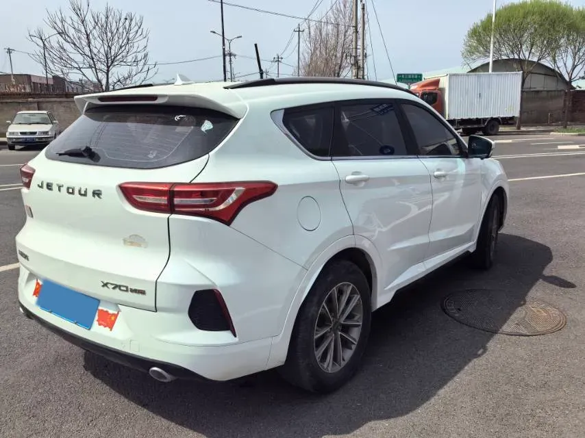 2020 Jetour X70 1.5T 156HP L4 6DCT,autocango,china used car exporter,china ev exporter,chinese used car exporter,chinese used ev exporter