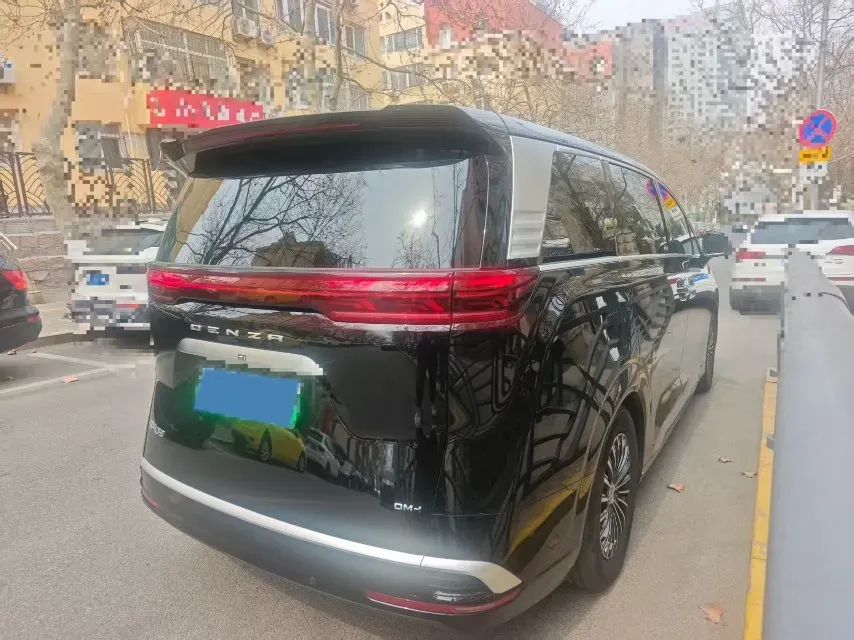 2024 Denza D9 1.5T 139HP L4 E-CVT PHEV 40KWH,autocango,china used car exporter,china ev exporter,chinese used car exporter,chinese used ev exporter