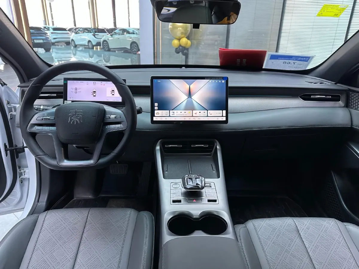 2025 BYD Qin Plus 1.5L 101HP L4 E-CVT PHEV 15.8KWH,autocango,china used car exporter,china ev exporter,chinese used car exporter,chinese used ev exporter