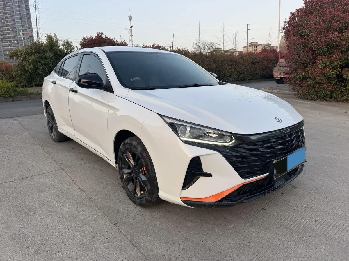 2023 DongFeng Aeolus YiXuan 1.5L 125HP L4 6DCT,autocango,china used car exporter,china ev exporter,chinese used car exporter,chinese used ev exporter
