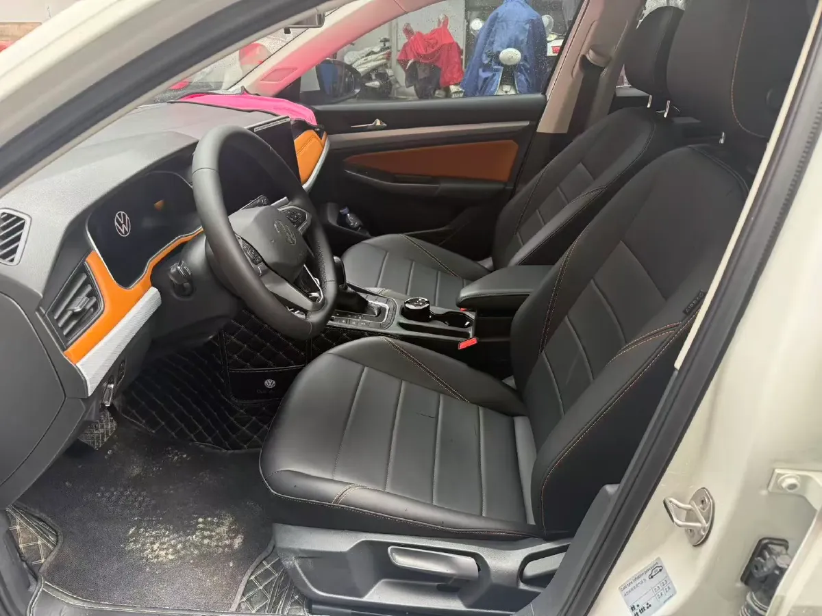 2025 Volkswagen Bora 1.2T 116HP L4 7DCT,autocango,china used car exporter,china ev exporter,chinese used car exporter,chinese used ev exporter