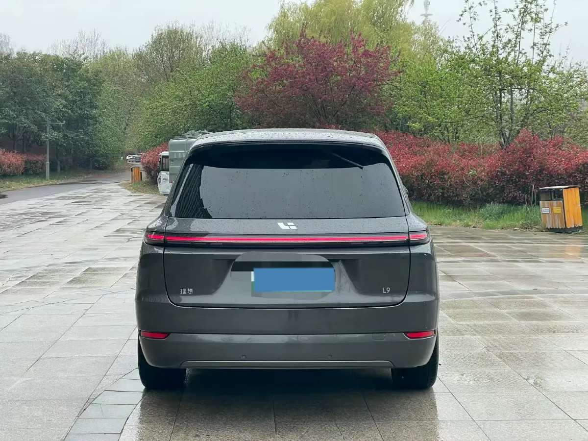 2024 Li L9 Range Extended 154HP REEV 52.3KWH,autocango,china used car exporter,china ev exporter,chinese used car exporter,chinese used ev exporter
