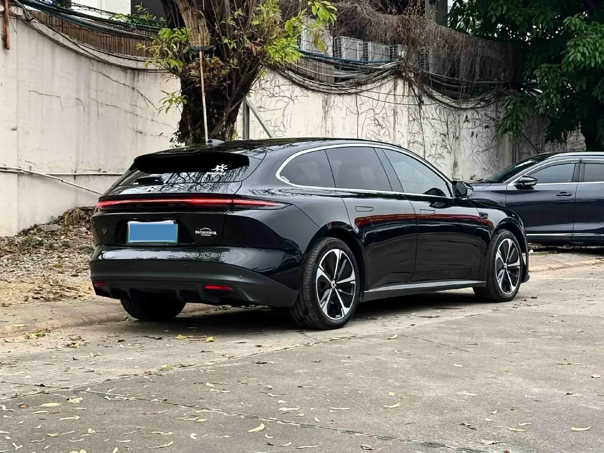 2024 NIO ET5 BEV 75KWH,autocango,china used car exporter,china ev exporter,chinese used car exporter,chinese used ev exporter