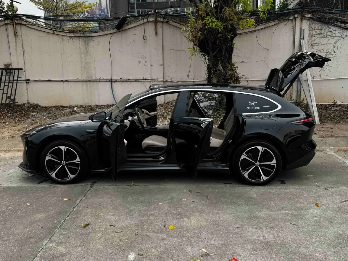 2024 NIO ET5 BEV 75KWH,autocango,china used car exporter,china ev exporter,chinese used car exporter,chinese used ev exporter