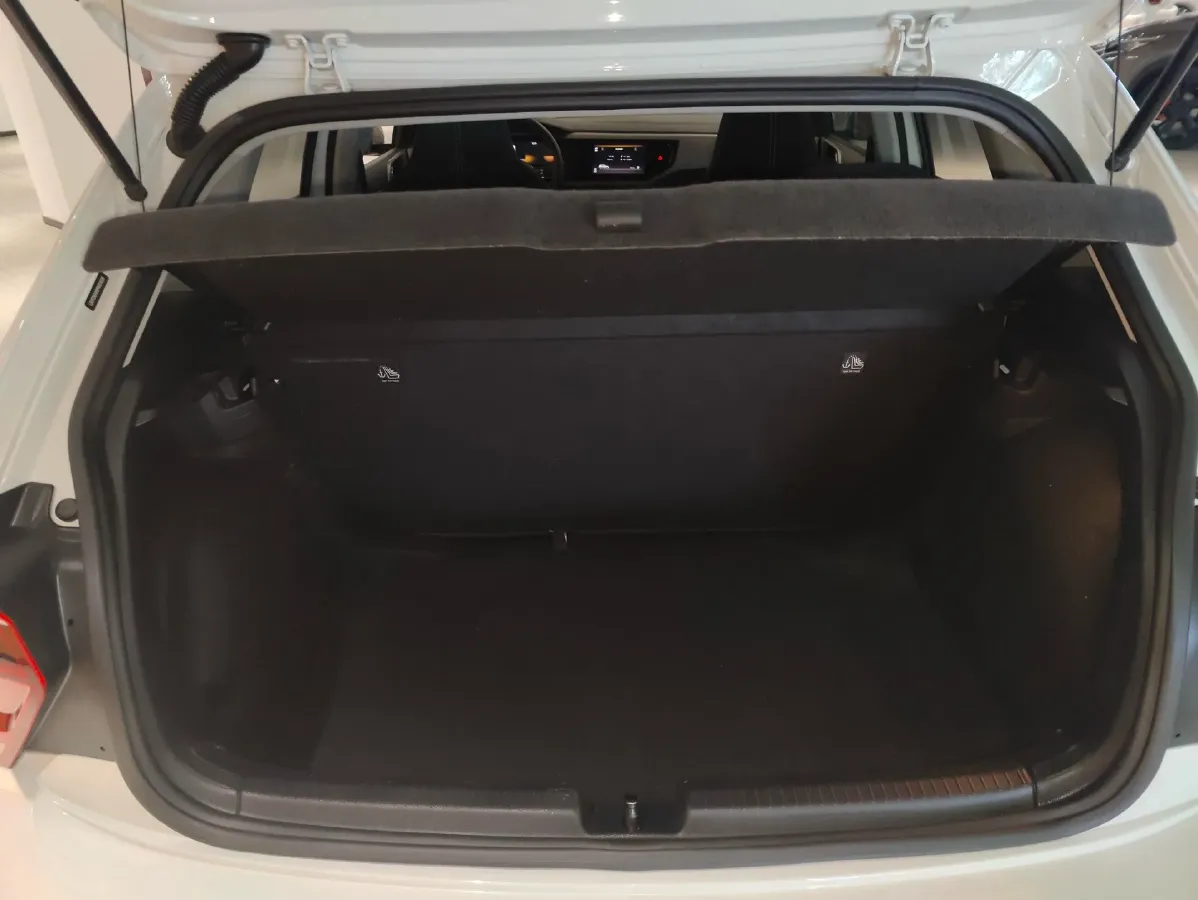 2023 Volkswagen Polo 1.5L 110HP L4 6AT,autocango,china used car exporter,china ev exporter,chinese used car exporter,chinese used ev exporter