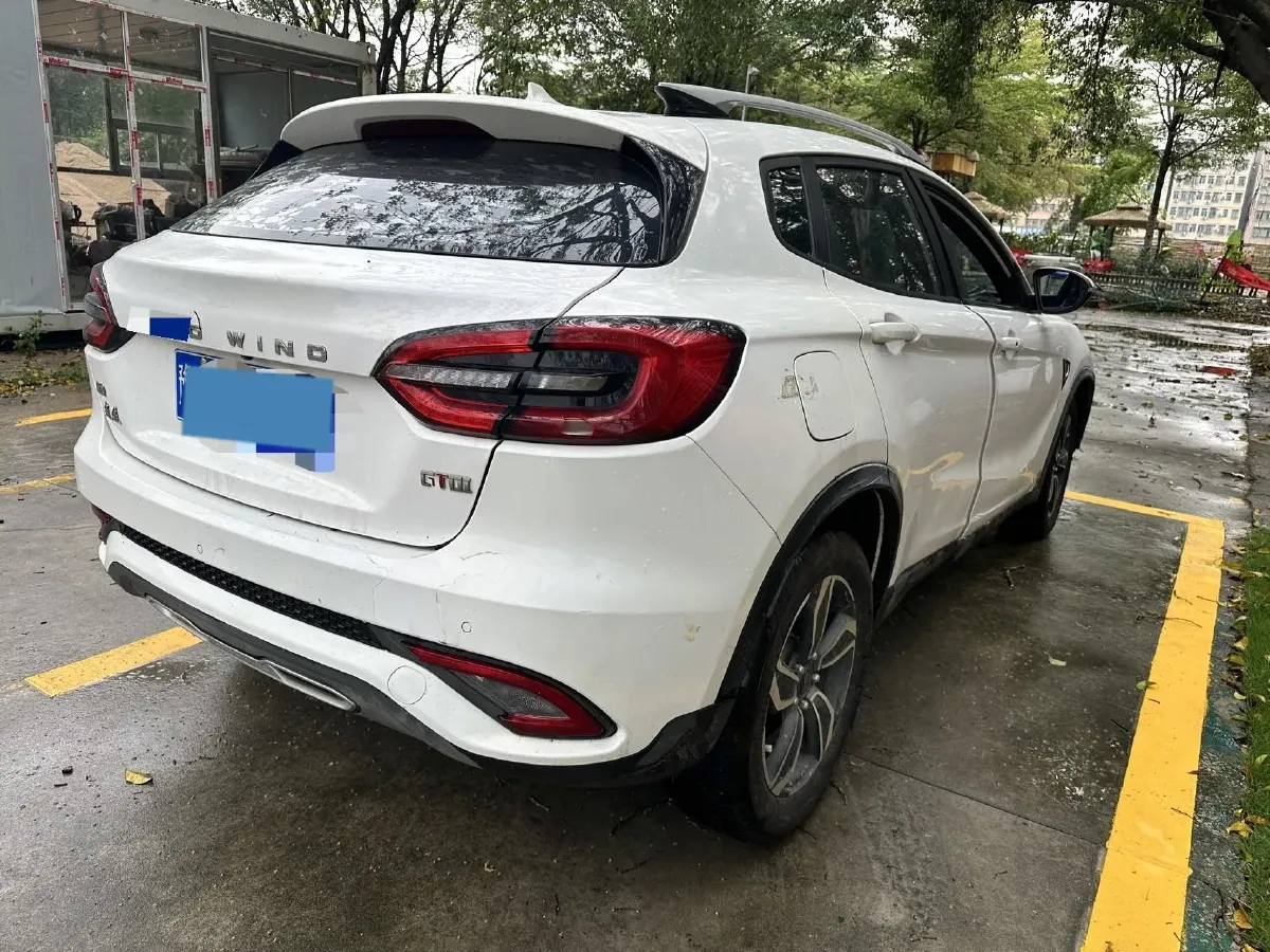 2018 Landwind XiaoYao 1.5T 163HP L4 CVT,autocango,china used car exporter,china ev exporter,chinese used car exporter,chinese used ev exporter