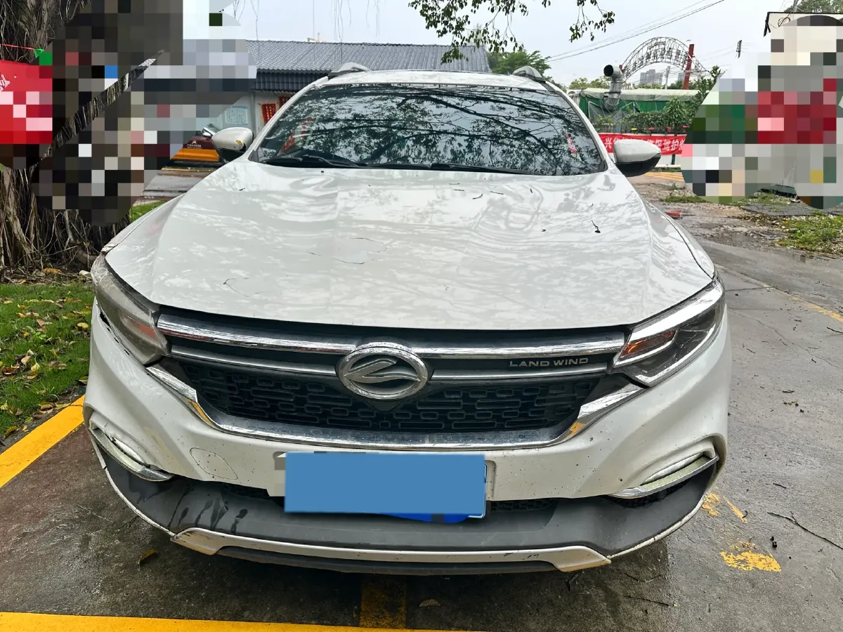 2018 Landwind XiaoYao 1.5T 163HP L4 CVT,autocango,china used car exporter,china ev exporter,chinese used car exporter,chinese used ev exporter