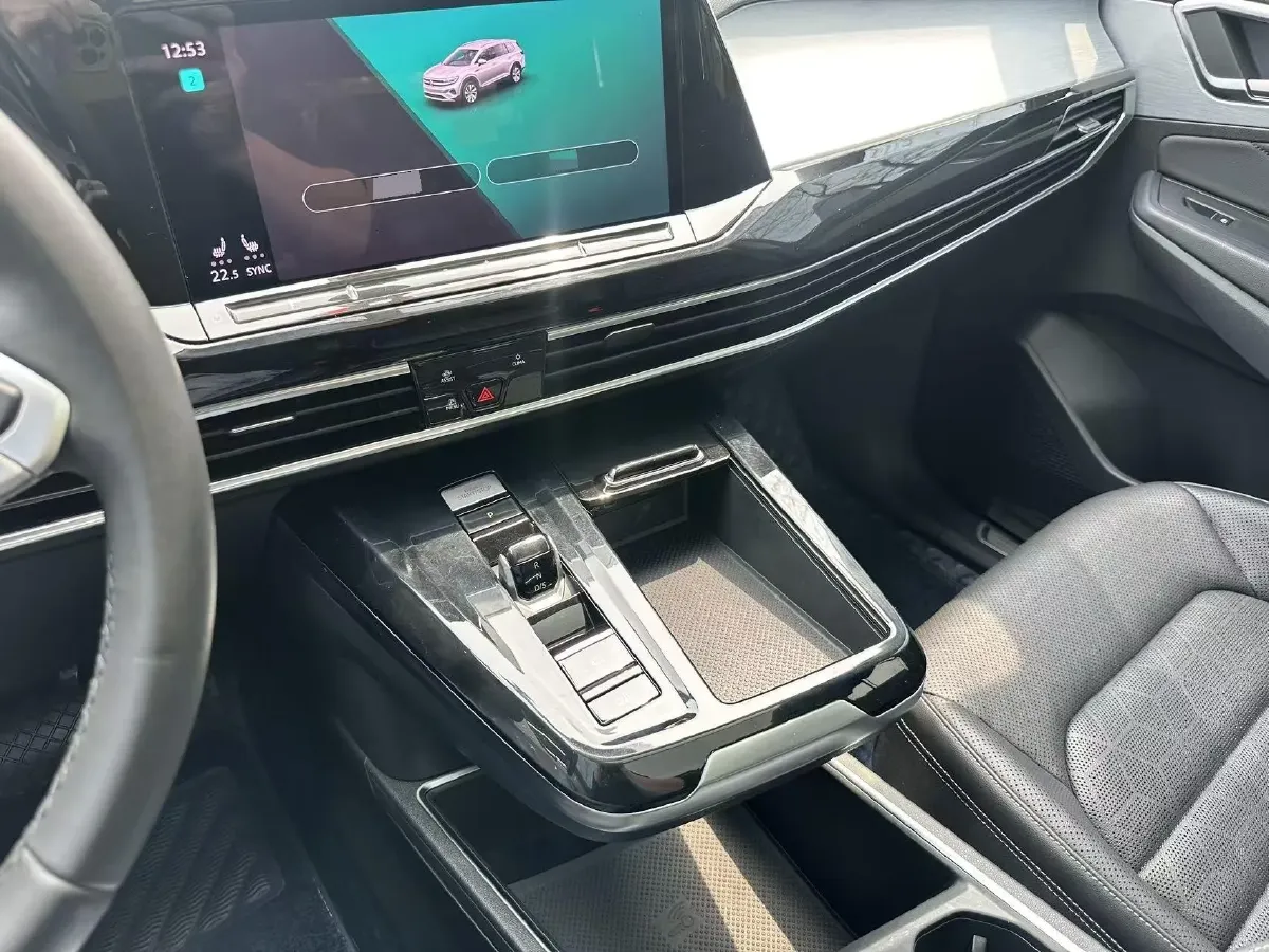 2021 Volkswagen Talagon 2.0T 186HP L4 7DCT,autocango,china used car exporter,china ev exporter,chinese used car exporter,chinese used ev exporter