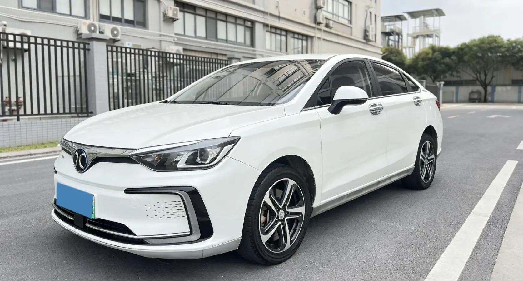 2018 BeiJing Auto EU5 BEV 53.66KWH,autocango,china used car exporter,china ev exporter,chinese used car exporter,chinese used ev exporter