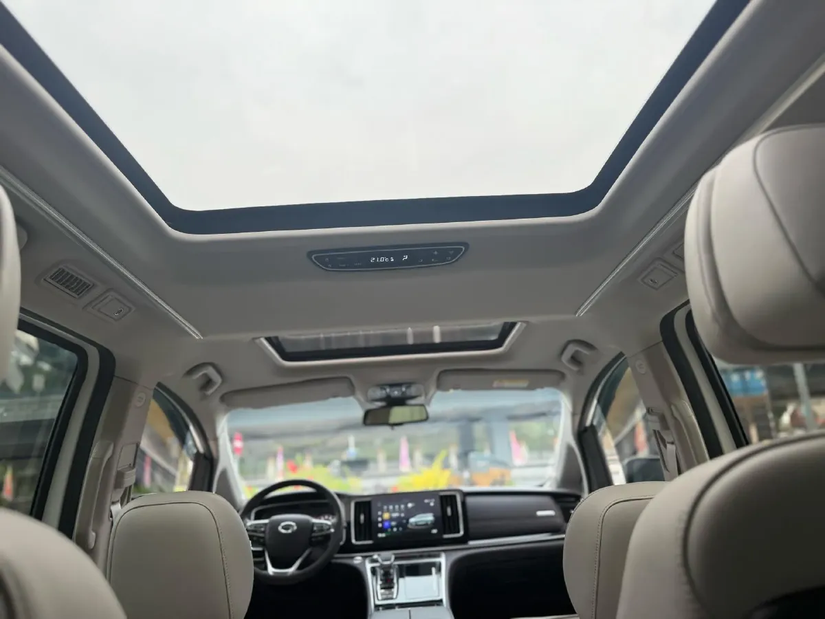 2021 GAC Trumpchi M8 2.0T 252HP L4 8AT,autocango,china used car exporter,china ev exporter,chinese used car exporter,chinese used ev exporter