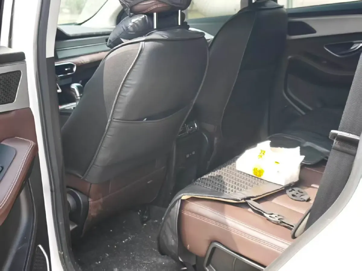 2023 Jetour X90 Plus 1.5T 156HP L4 6MT,autocango,china used car exporter,china ev exporter,chinese used car exporter,chinese used ev exporter