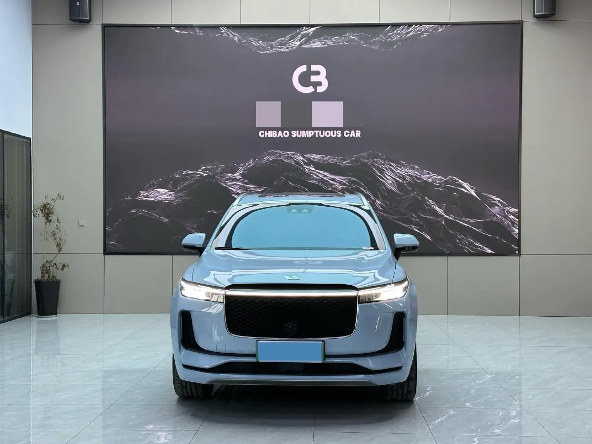 2020 Li ONE Range Extended 131HP REEV 40.5KWH,autocango,china used car exporter,china ev exporter,chinese used car exporter,chinese used ev exporter